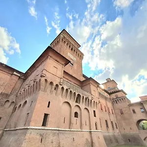 Sophie 45 Ferrara