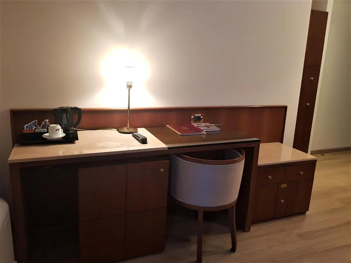 Astra Hotel Ferrara